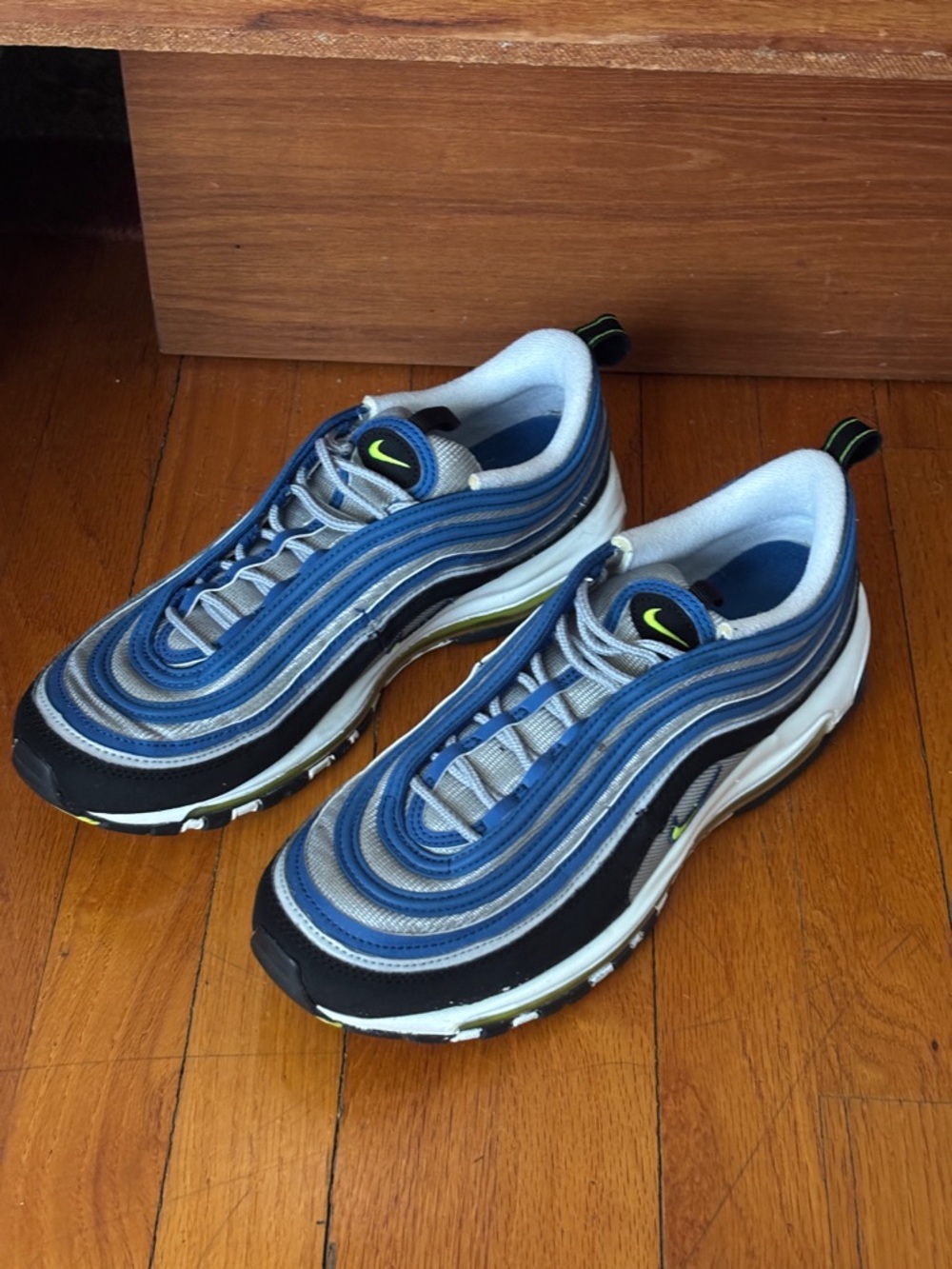 Nike Men's Air Max 97 OG Atlantic Blue Navy and White Athletic Sneakers (10.5)